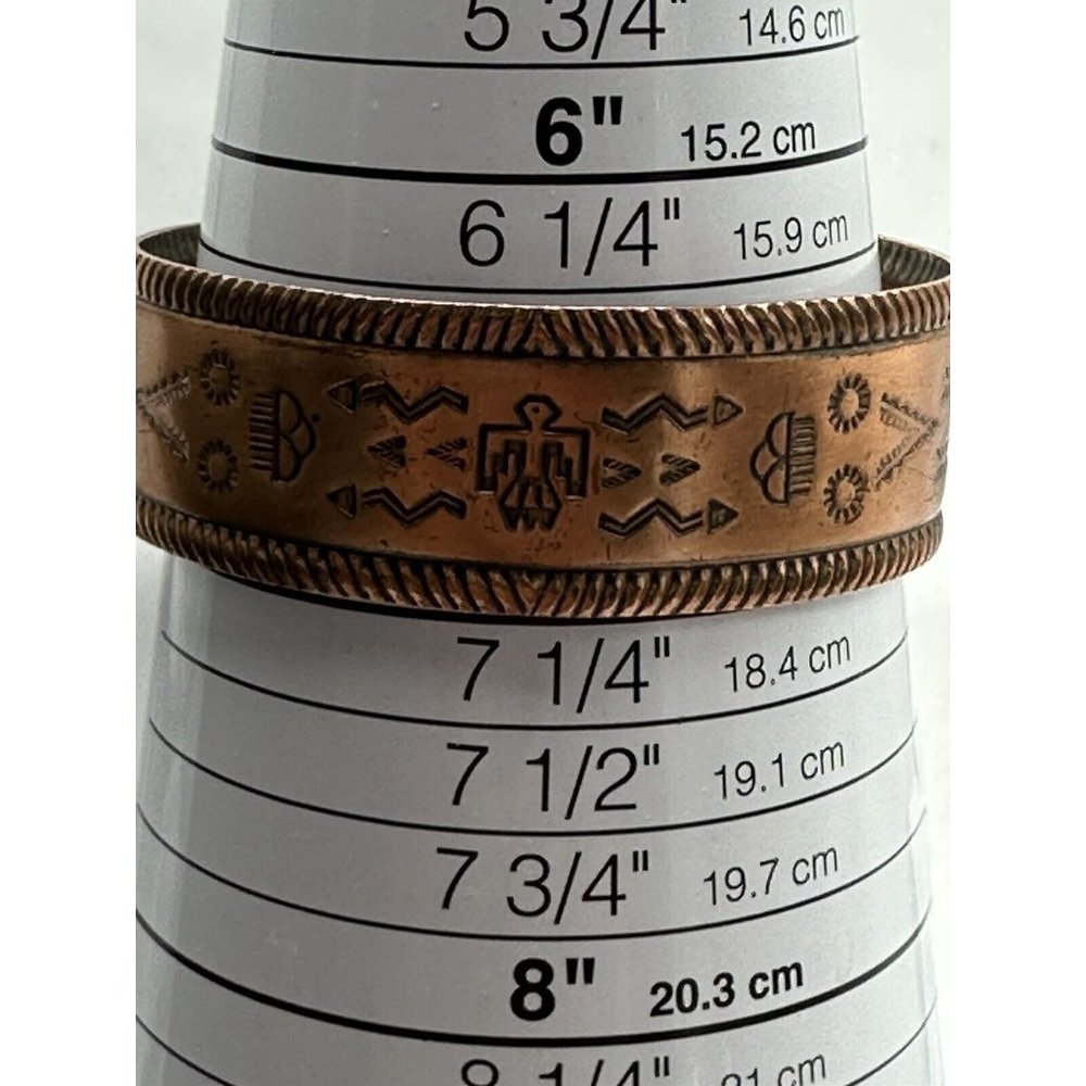 Vintage Native American StoryTeller Copper Bangle - Picture 5 of 6